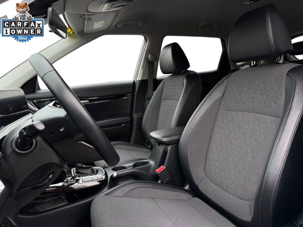 Certified 2025 Kia Seltos S FWD image 9