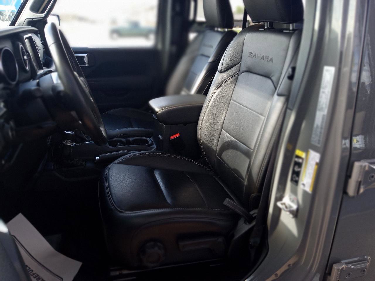 Used 2023 Jeep Wrangler Sahara w/ Cold Weather Group AWD/4WD image 12
