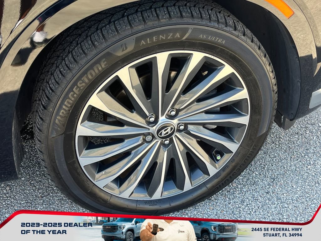 Used 2024 Hyundai Palisade Calligraphy image 22