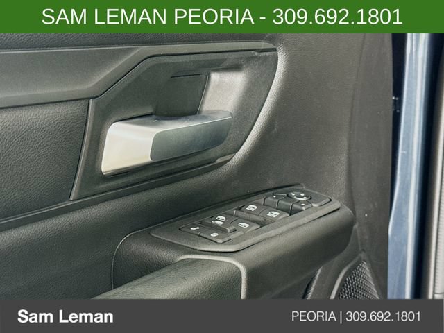 New 2026 RAM 1500 Express AWD/4WD image 17