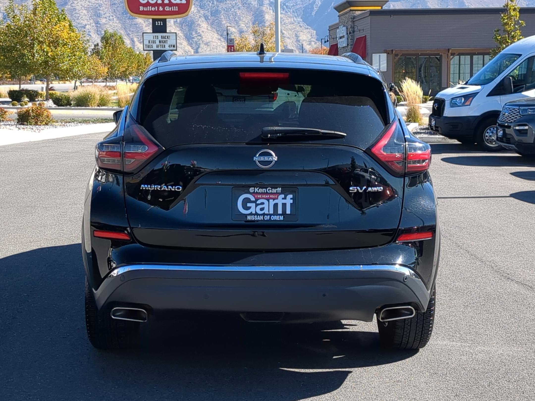 Used 2023 Nissan Murano SV image 7