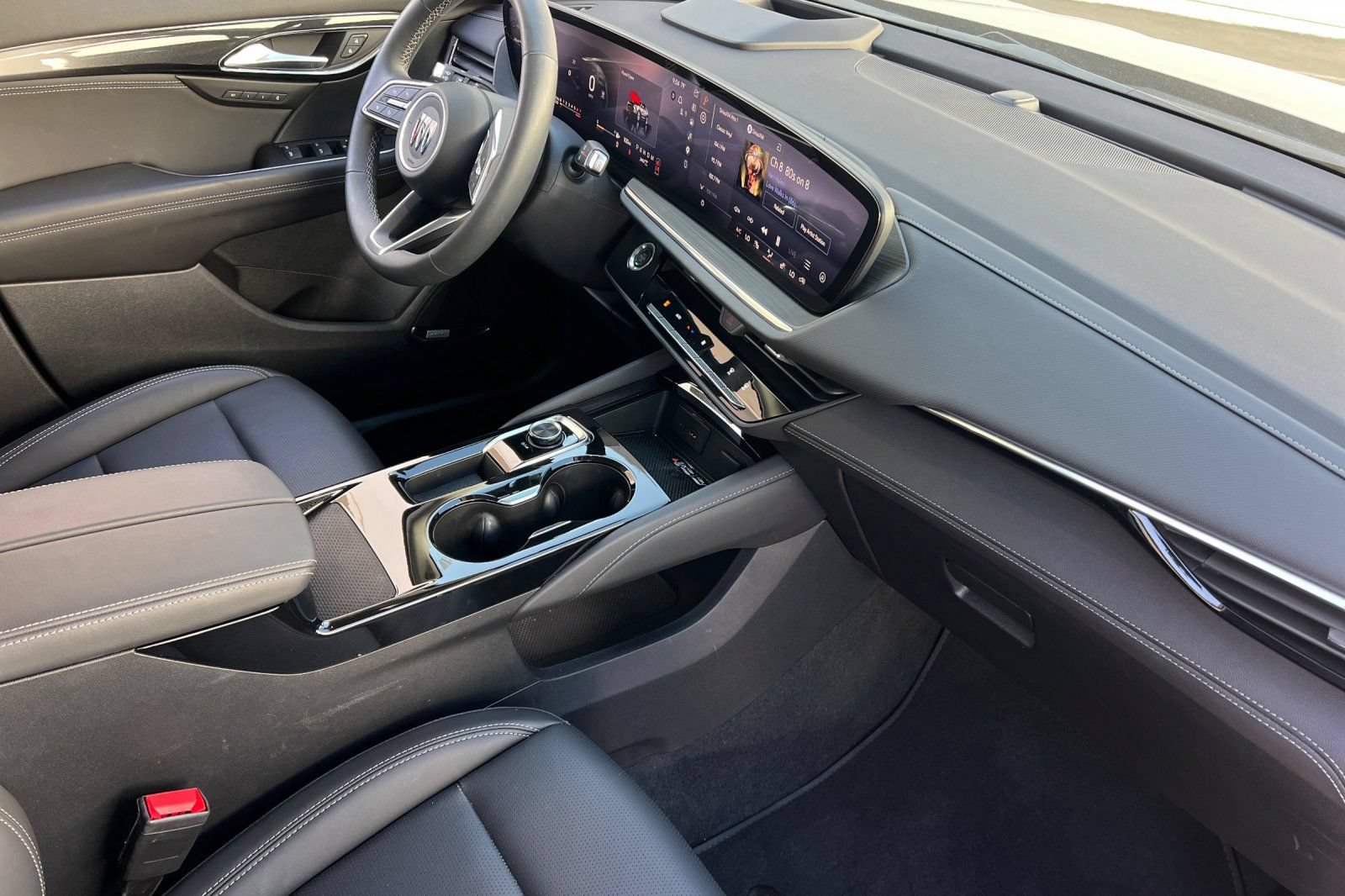 Used 2026 Buick Envision Preferred AWD/4WD image 25