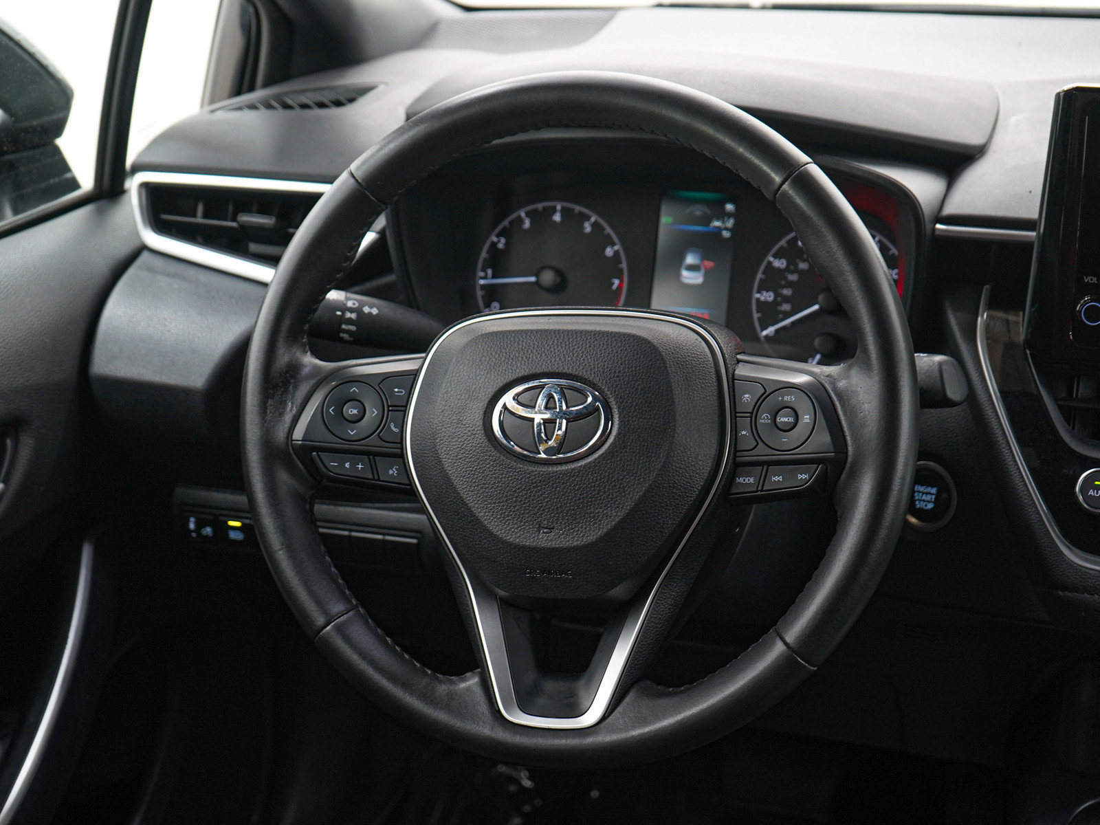 Used 2023 Toyota Corolla SE FWD image 14