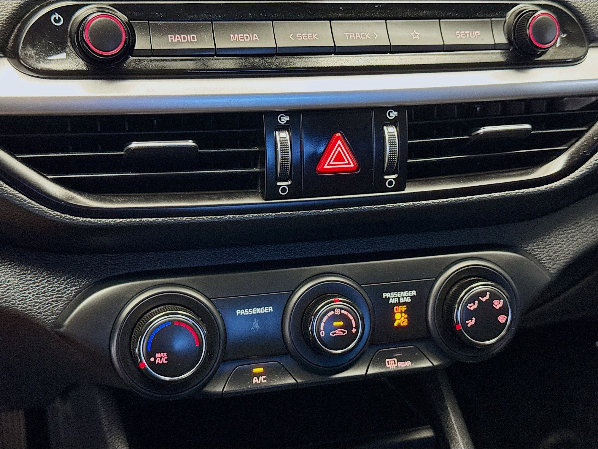 Used 2024 Kia Forte LXS image 11