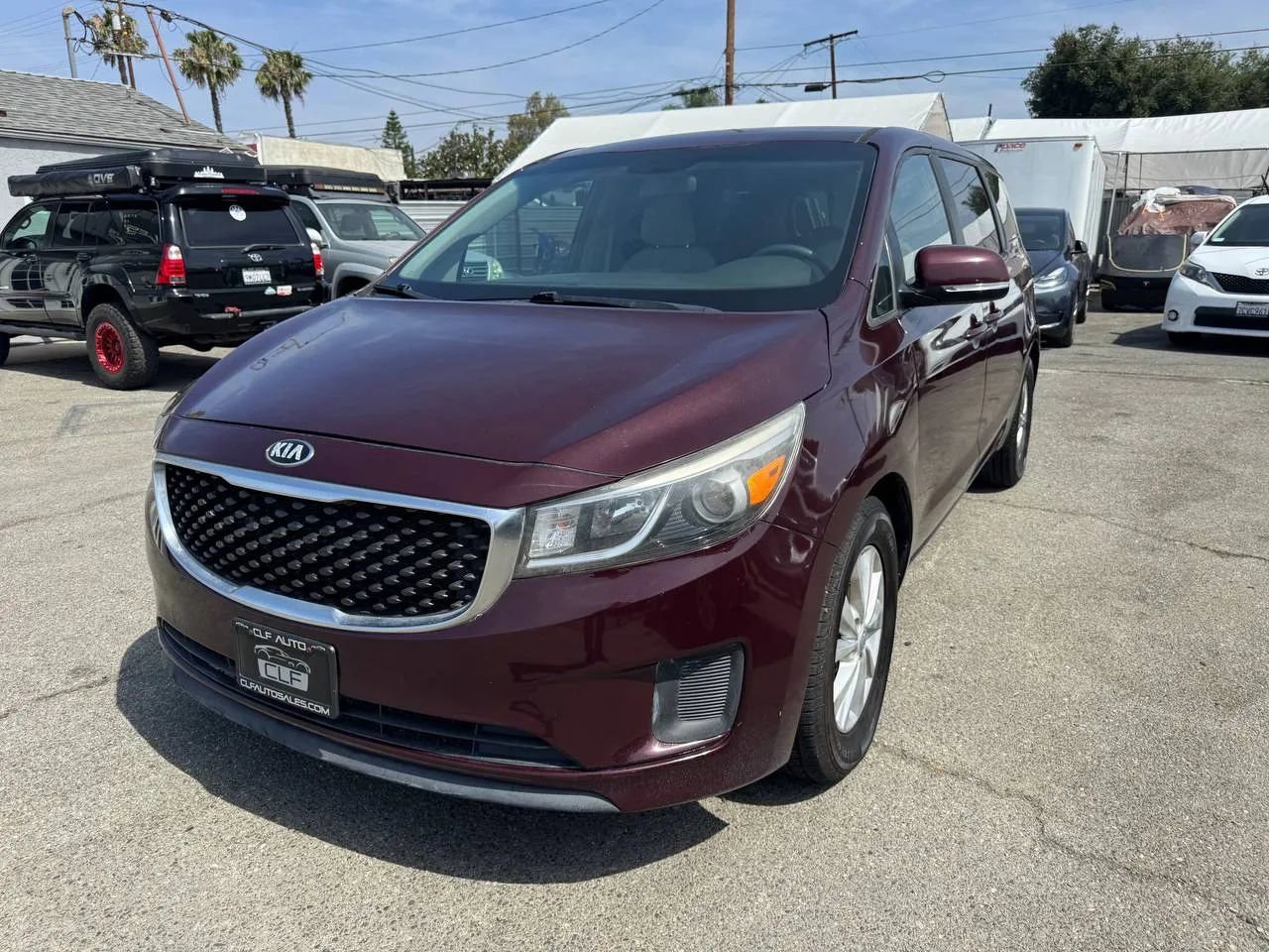 Used 2018 Kia Sedona LX FWD image 3