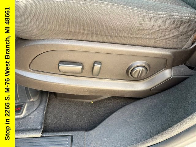 Used 2017 Chevrolet Traverse LT FWD image 26
