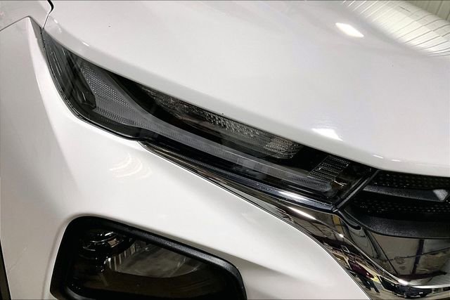 Used 2023 Chevrolet TrailBlazer LT w/ Convenience Package AWD/4WD image 4