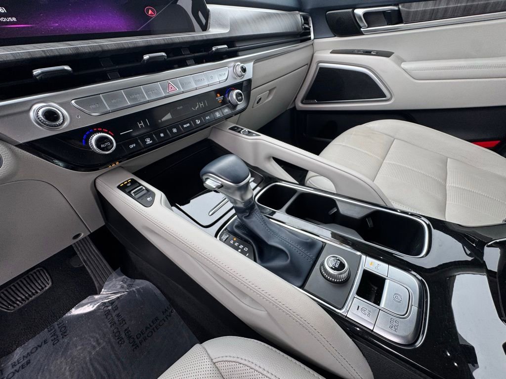Used 2023 Kia Telluride EX image 31