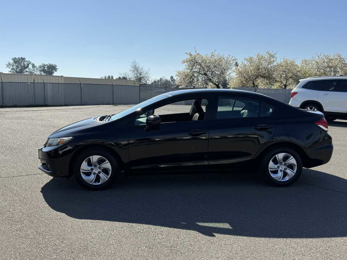 Used 2015 Honda Civic LX image 6