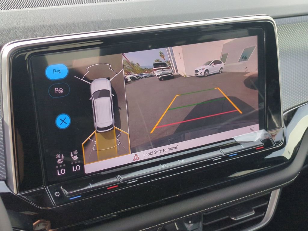 New 2026 Volkswagen Atlas Cross Sport SEL Premium R-Line image 12