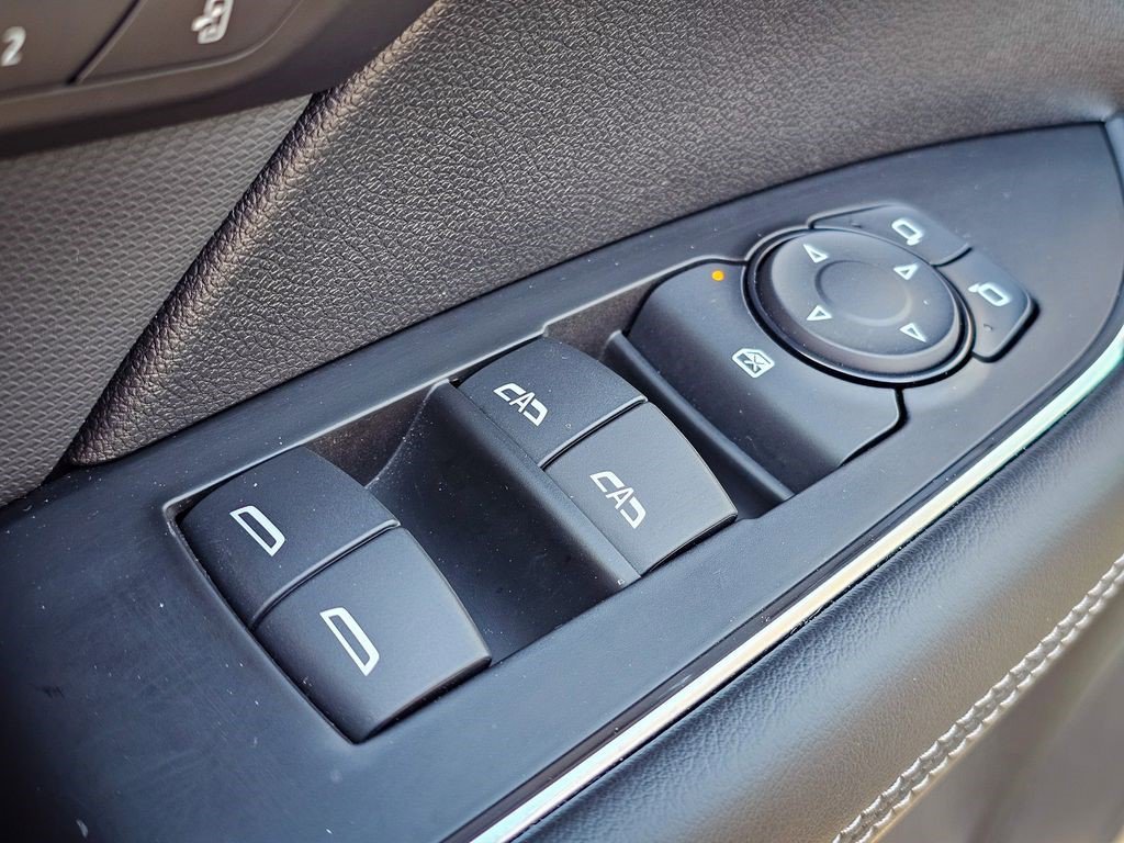 Certified 2025 Buick Envision Preferred image 10