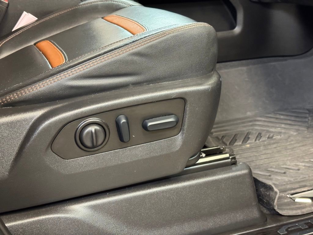 Used 2023 GMC Sierra 2500 AT4 w/ AT4 Preferred Package AWD/4WD image 28