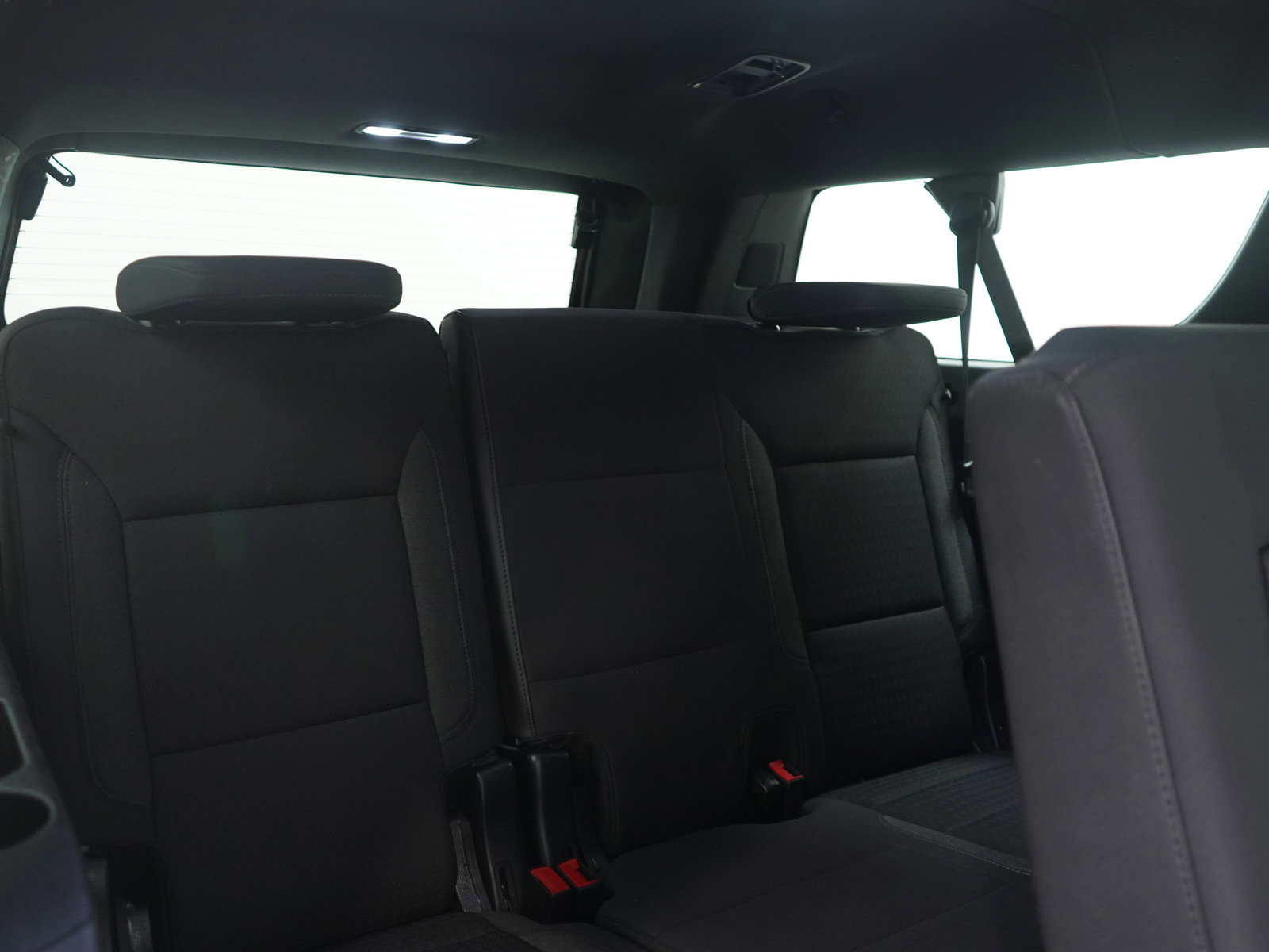Used 2023 Chevrolet Suburban LS image 12