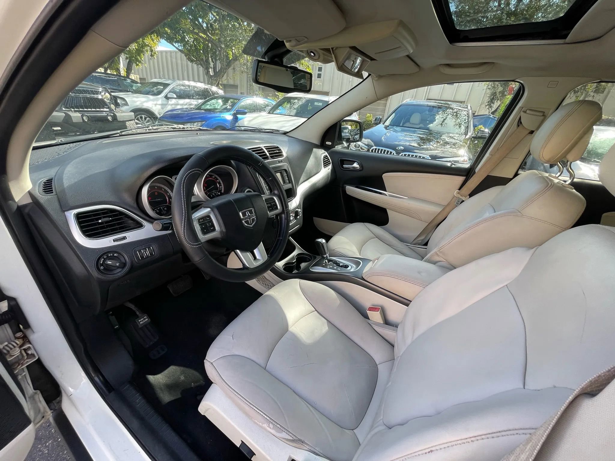 Used 2012 Dodge Journey Crew w/ Flexible Seating Group image 21