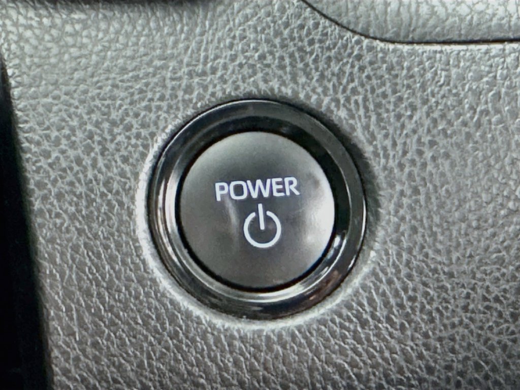 Used 2025 Toyota Camry LE w/ Convenience Package FWD image 33