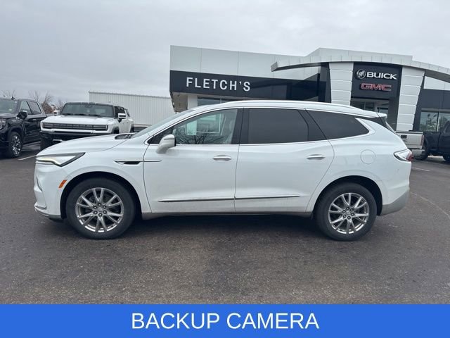 Used 2023 Buick Enclave Premium w/ Experience Buick Package image 9