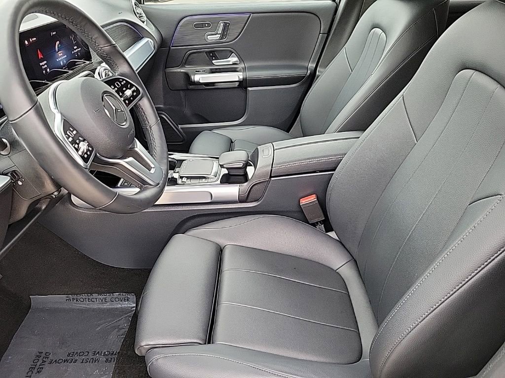 Used 2022 Mercedes-Benz GLB 250 4MATIC image 11