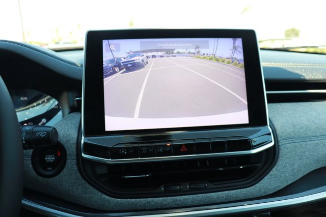 Used 2022 Jeep Compass Latitude FWD image 25