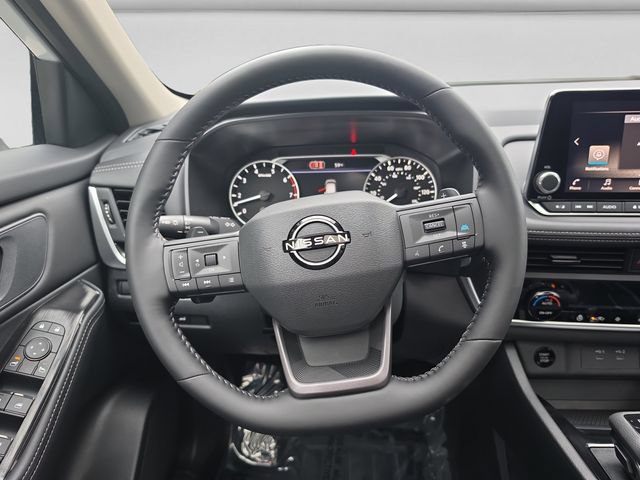 New 2026 Nissan Rogue Dark Armor AWD/4WD image 13