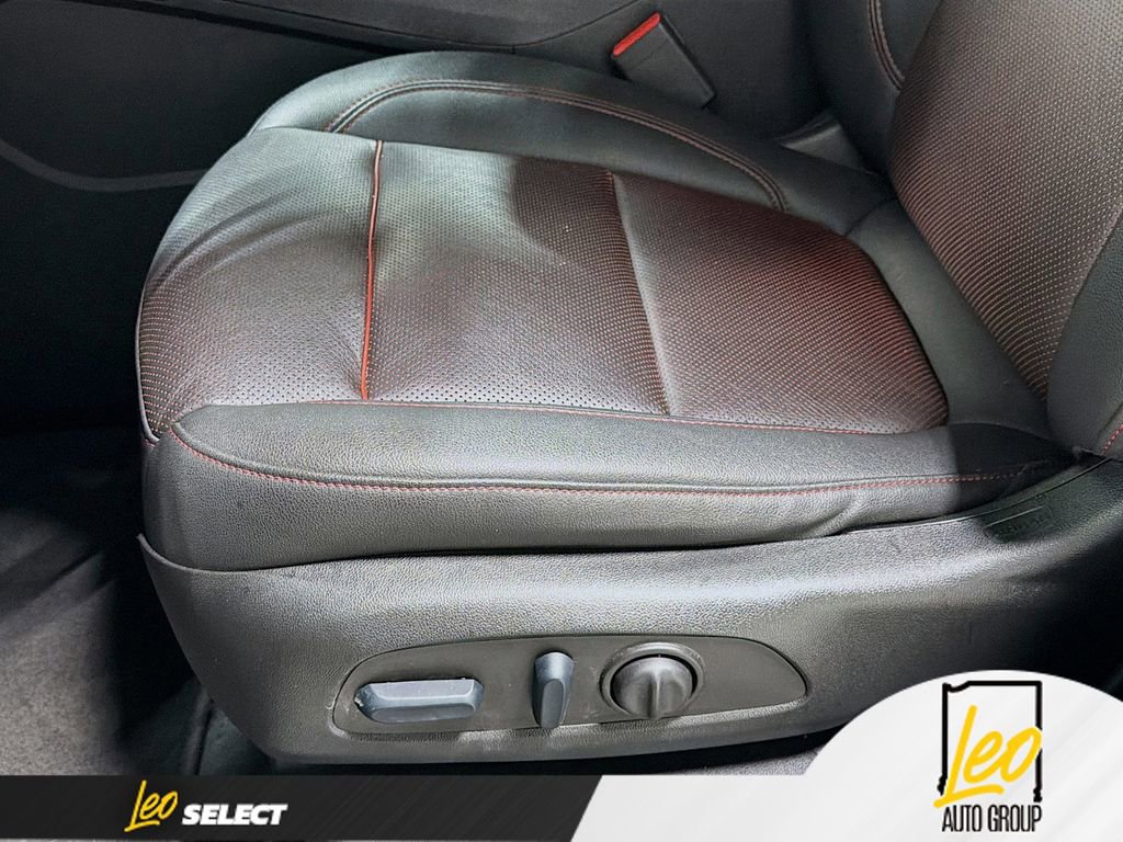 Used 2022 Chevrolet Blazer RS AWD/4WD image 19