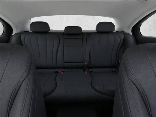 Used 2025 Mercedes-Benz E 350 Sedan image 21
