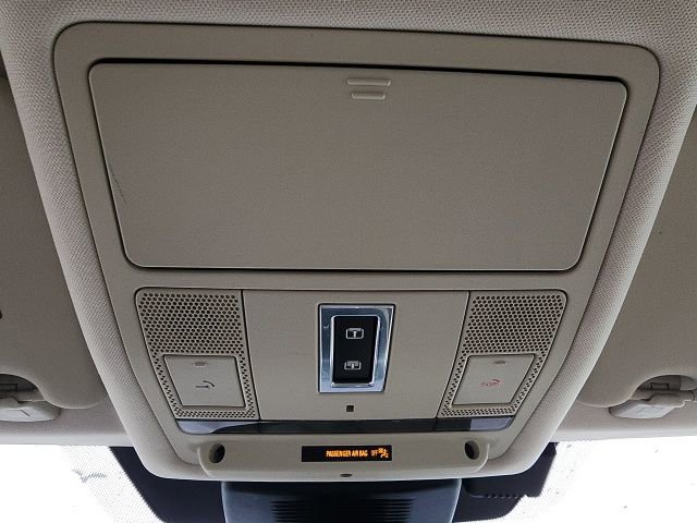 Used 2019 Land Rover Discovery Sport HSE image 27