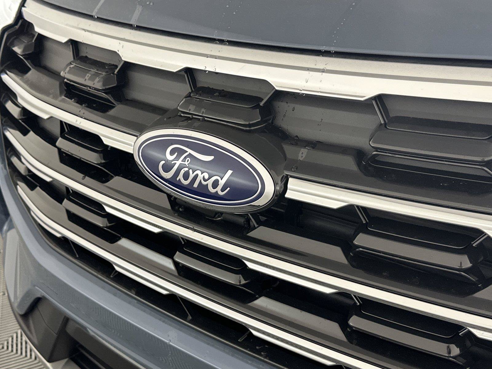 Used 2026 Ford Explorer Active w/ Active Comfort Package RWD image 13
