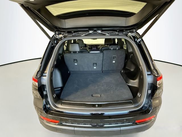 Used 2023 Jeep Grand Cherokee Altitude image 25