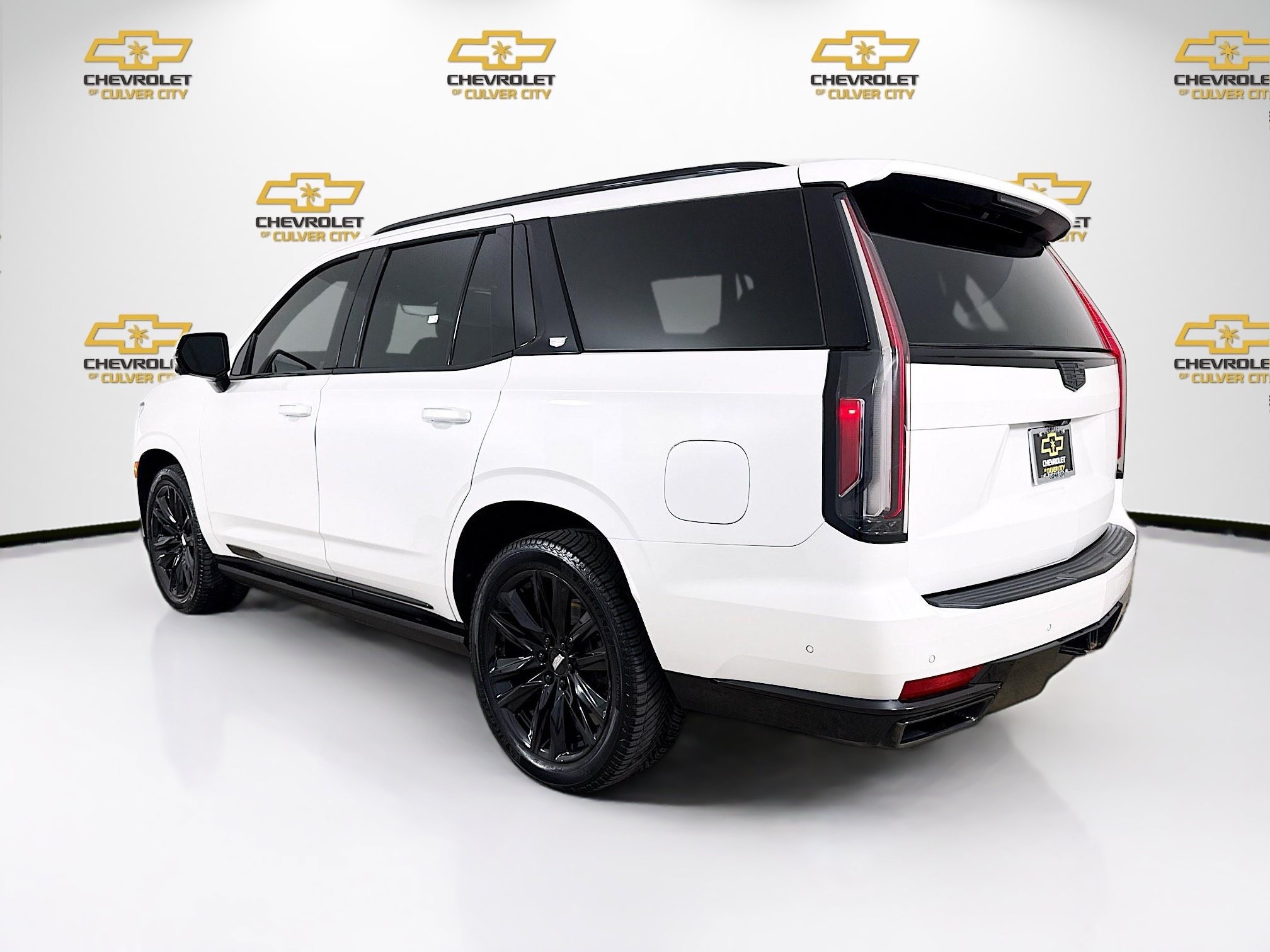 Used 2022 Cadillac Escalade Sport w/ Touring Package AWD/4WD image 6