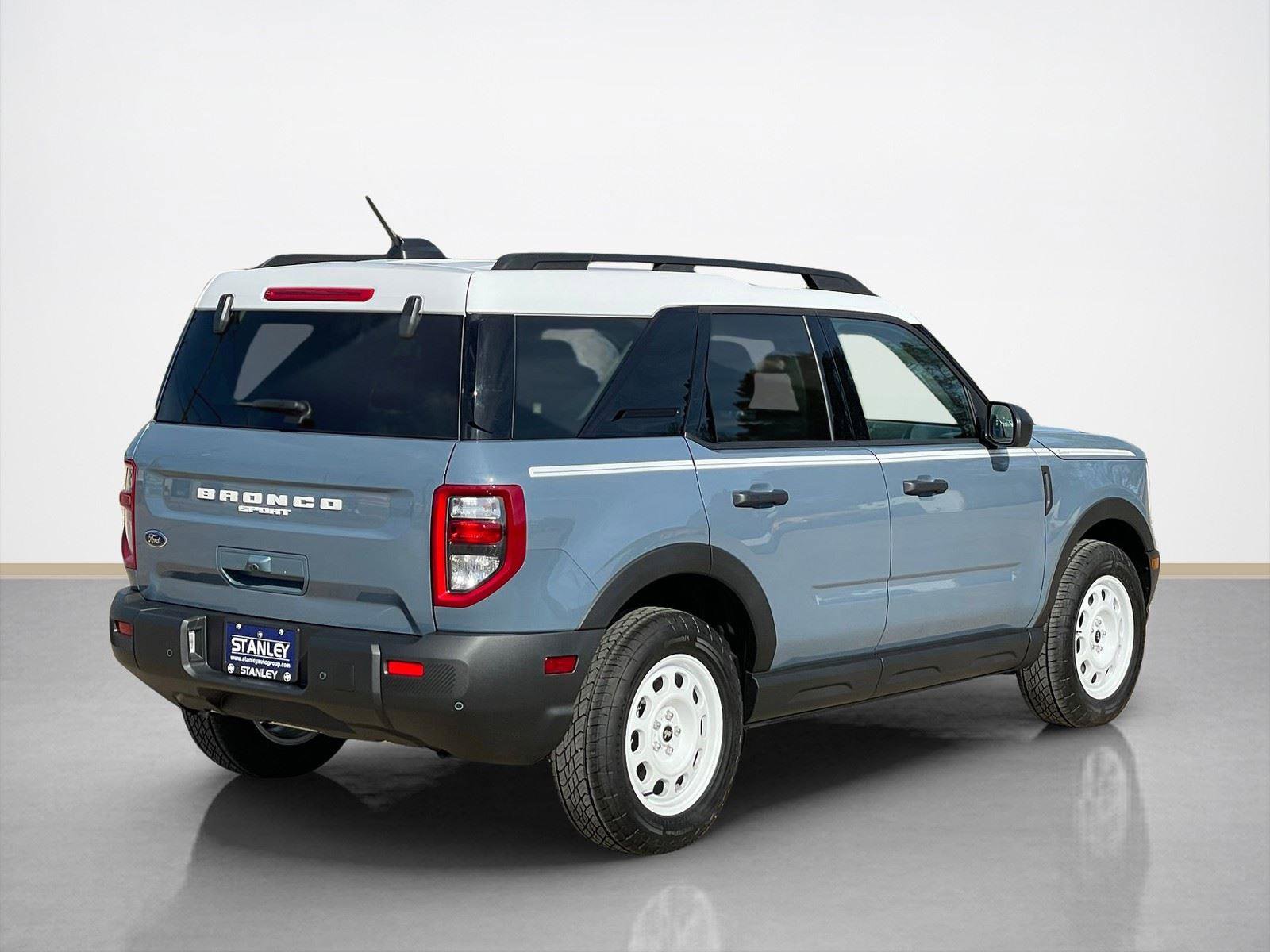 Used 2025 Ford Bronco Sport Heritage w/ Convenience Package image 7