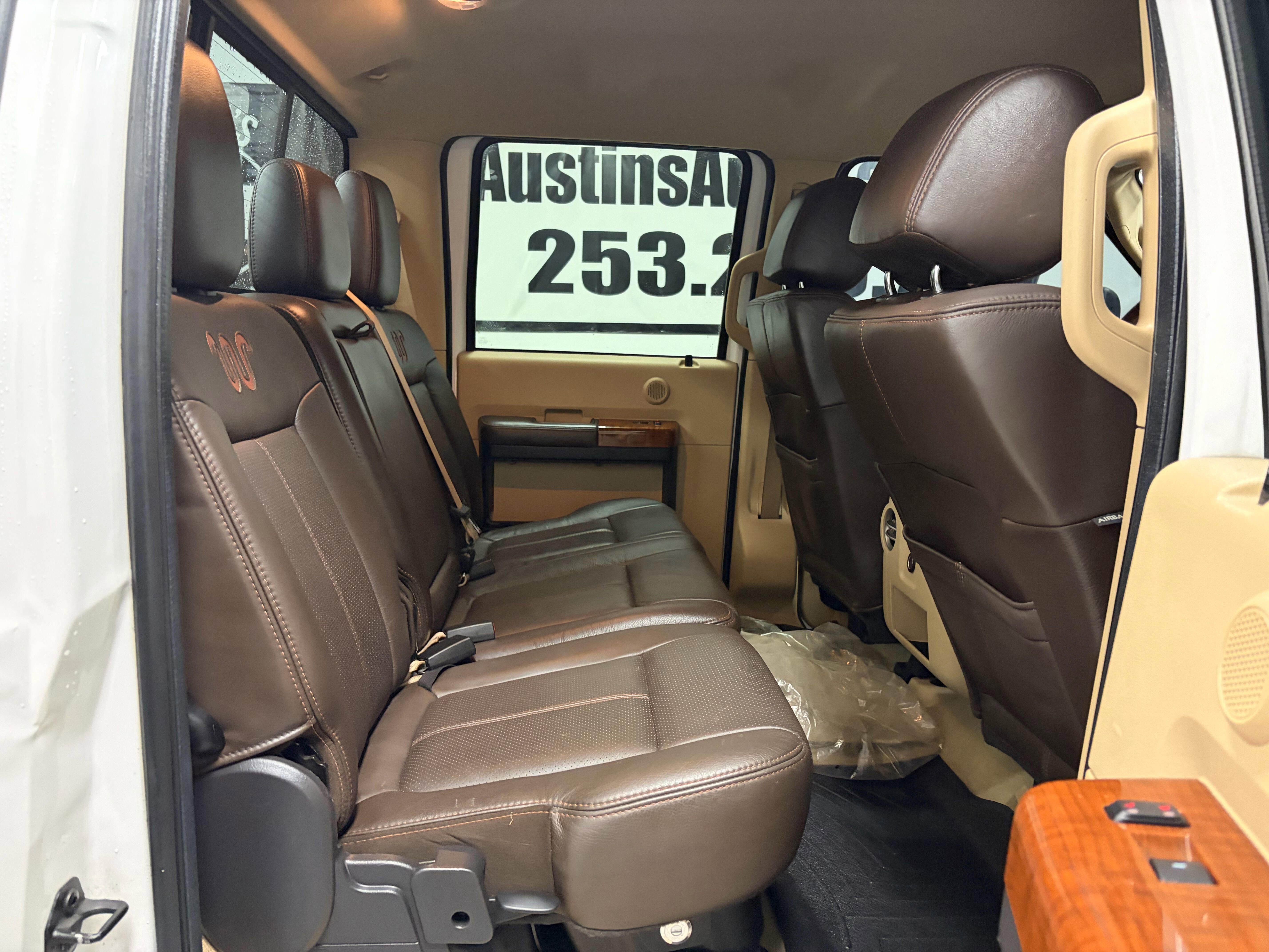 Used 2016 Ford F250 King Ranch w/ King Ranch w/Chrome Package AWD/4WD image 22