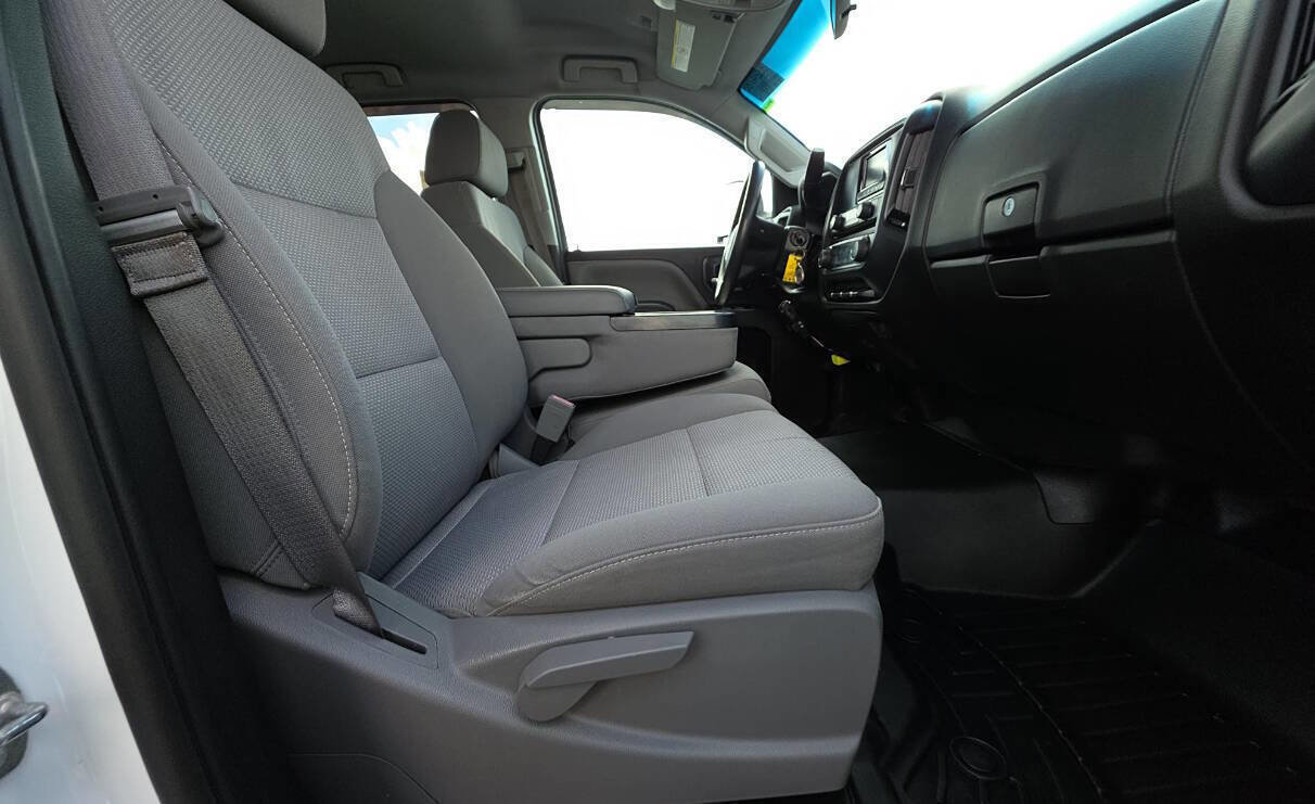 Used 2015 GMC Sierra 2500 4x4 Crew Cab image 17