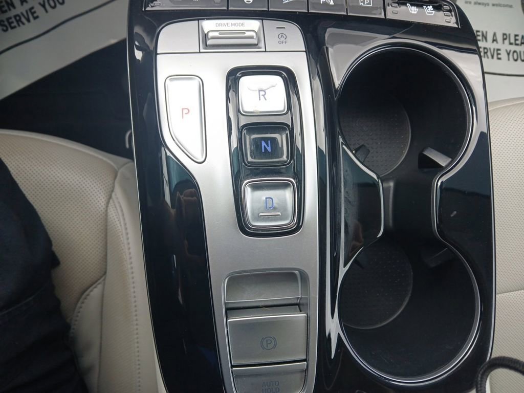 Used 2023 Hyundai Tucson Limited image 17