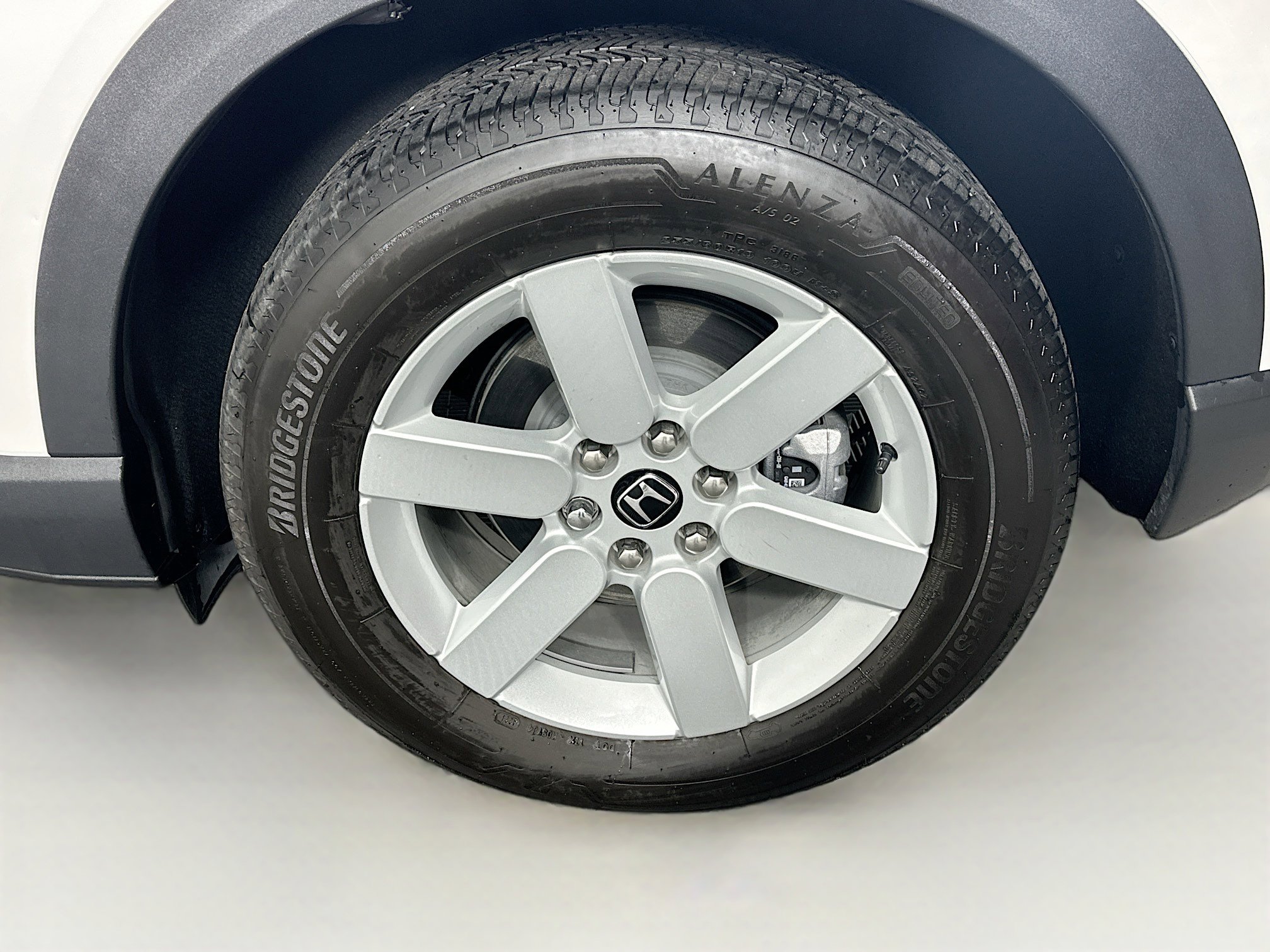 Used 2024 Honda Prologue EX image 11
