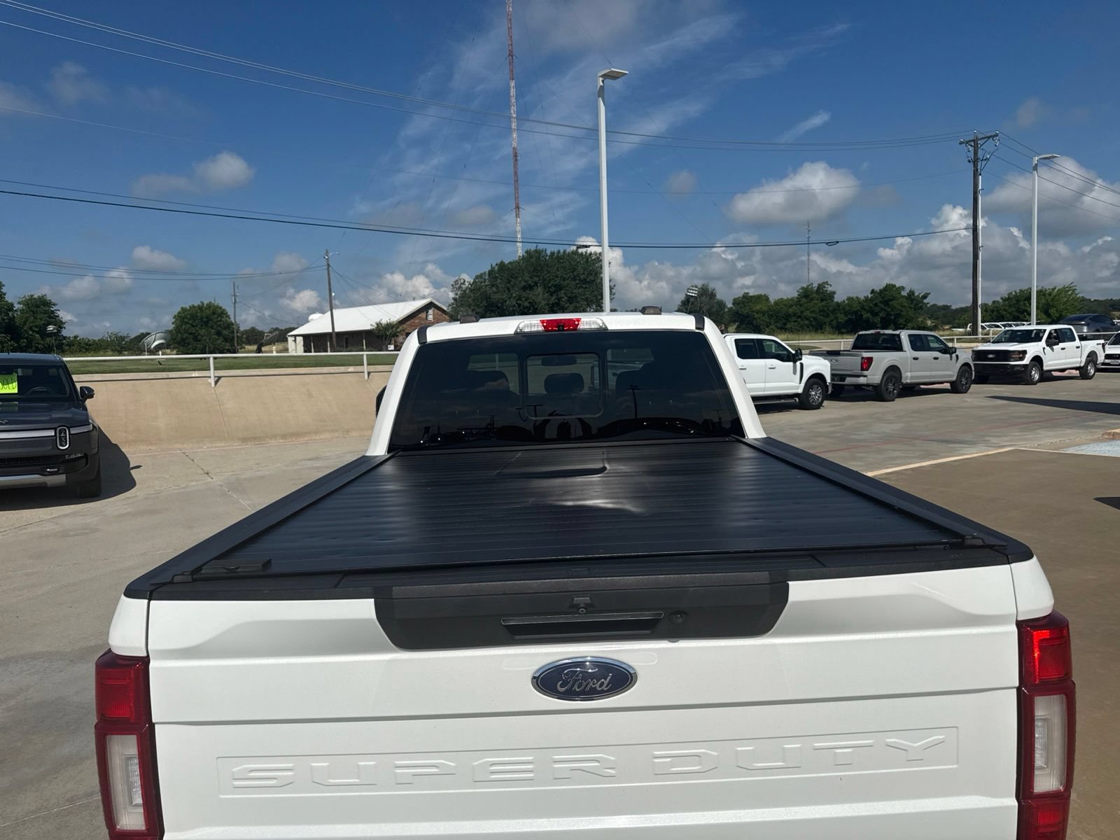 Used 2022 Ford F250 Lariat w/ Tremor Off-Road Package AWD/4WD image 7
