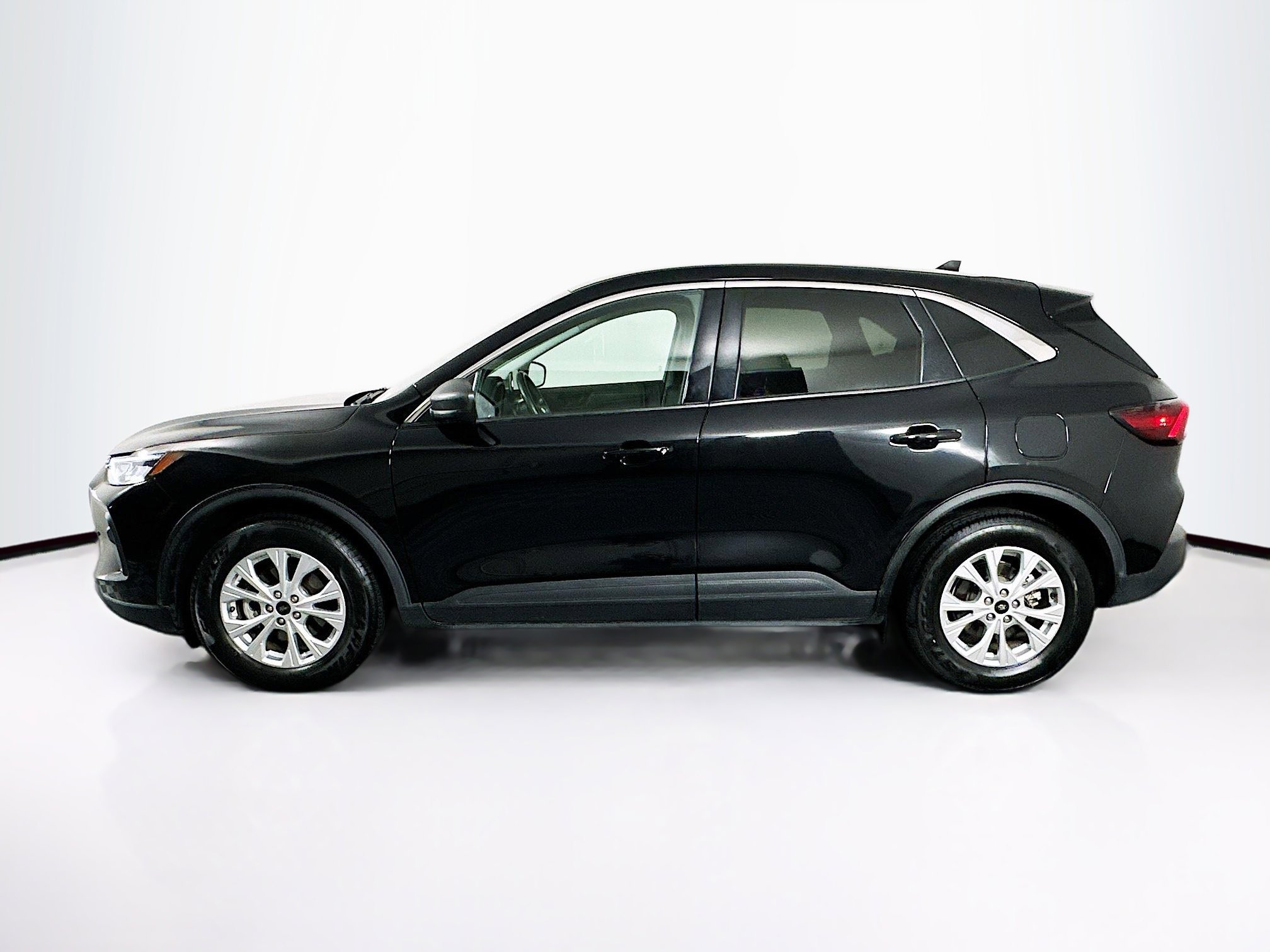 Used 2024 Ford Escape Active image 4