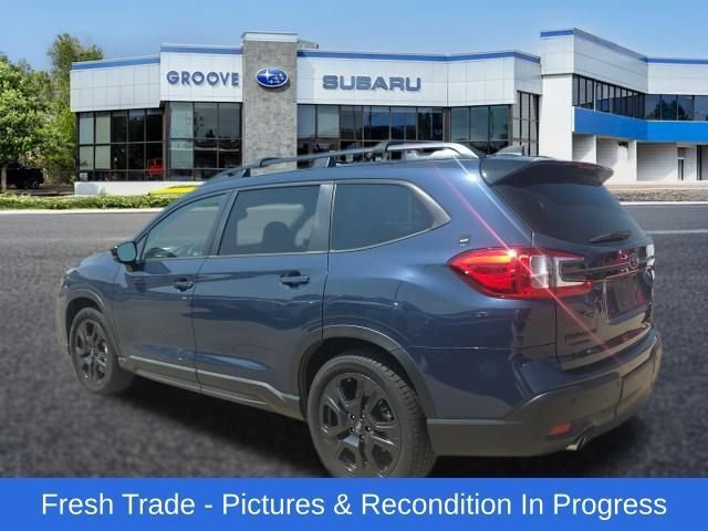 Used 2024 Subaru Ascent Onyx Edition AWD/4WD image 3