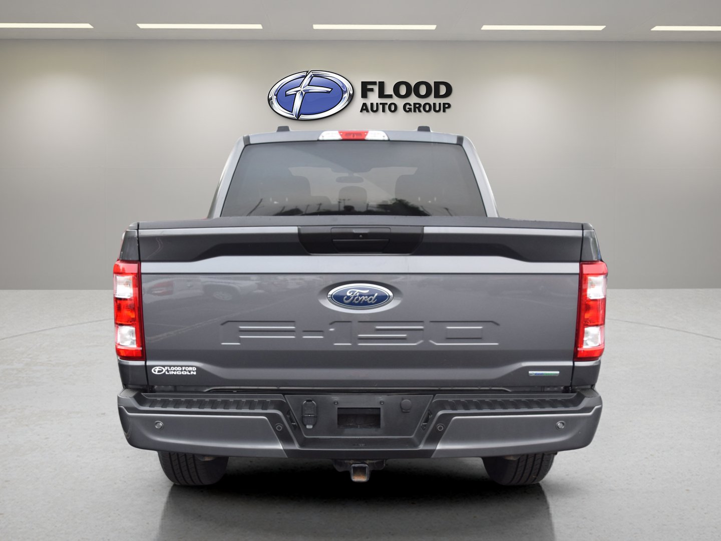 Certified 2022 Ford F150 XL w/ STX Appearance Package AWD/4WD image 5