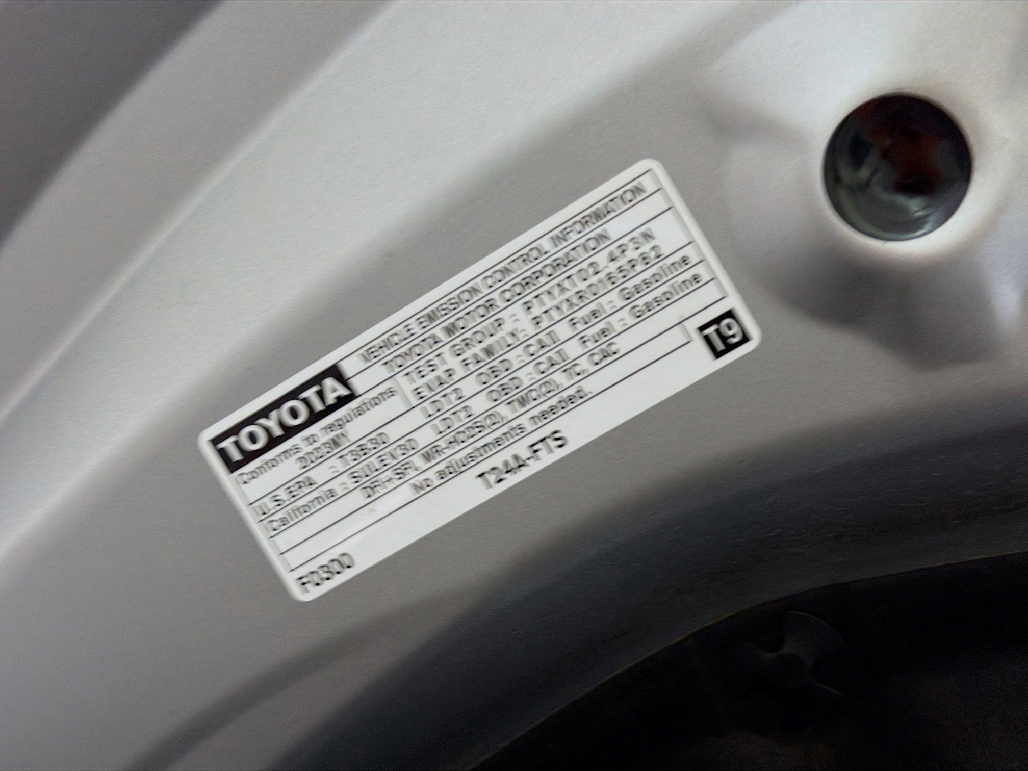 Used 2023 Toyota Highlander LE FWD image 17