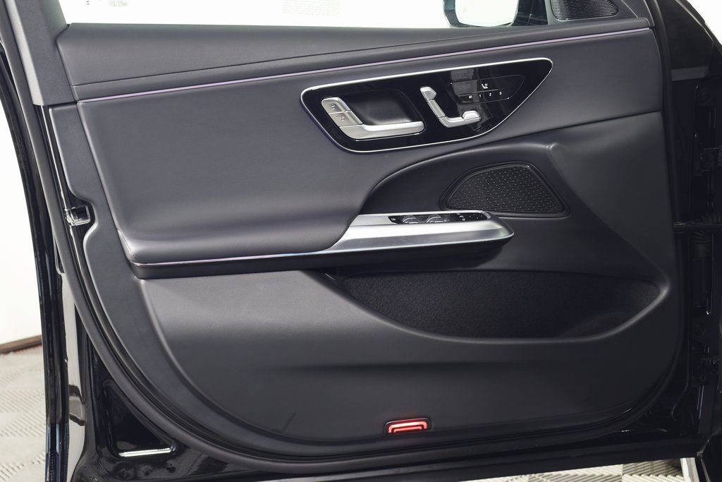 Certified 2025 Mercedes-Benz E 350 Sedan image 12