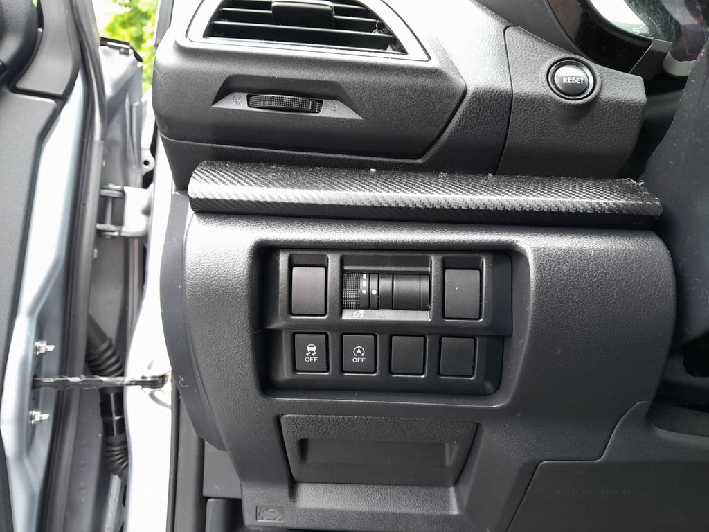 Certified 2023 Subaru Crosstrek 2.0i AWD/4WD image 16