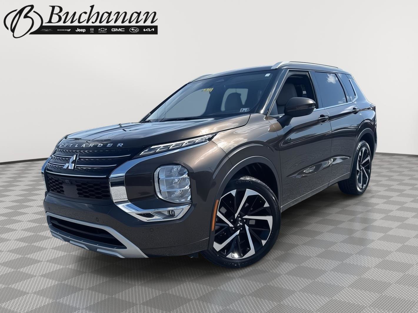 Used 2022 Mitsubishi Outlander SEL image 1