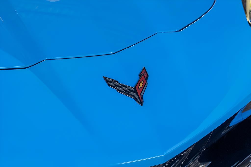 Used 2023 Chevrolet Corvette Stingray Preferred Cpe w/ Z51 Performance Package RWD image 16