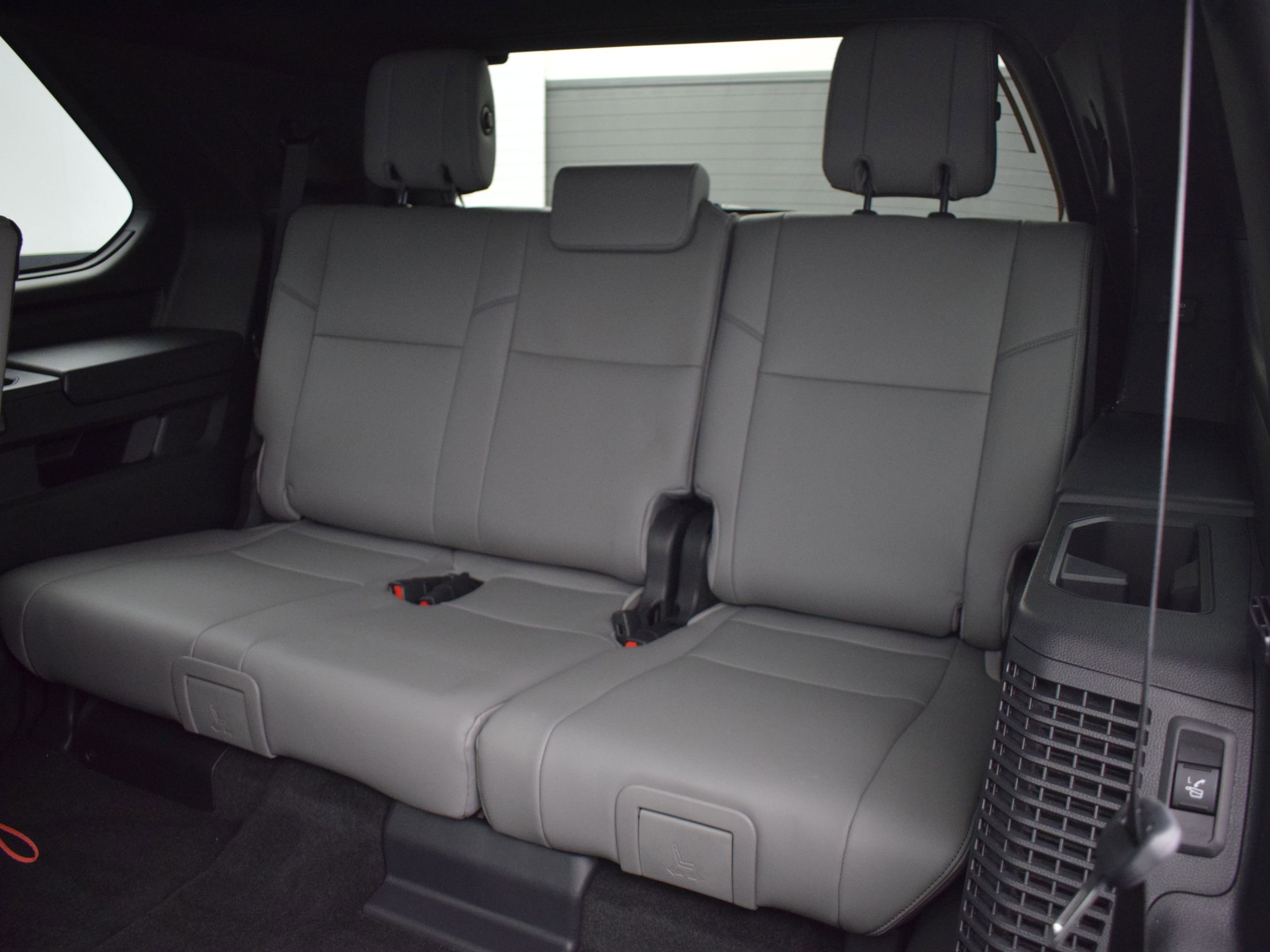 Used 2025 Toyota Sequoia Limited image 13