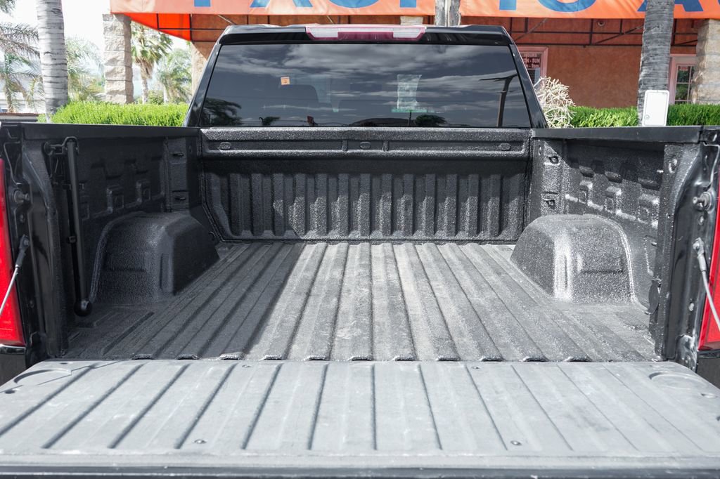 Used 2021 Chevrolet Silverado 1500 Custom w/ LPO, Blackout Package RWD image 8