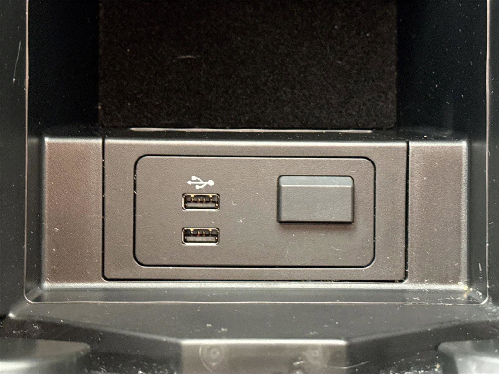 Certified 2023 MAZDA CX-9 Touring image 36