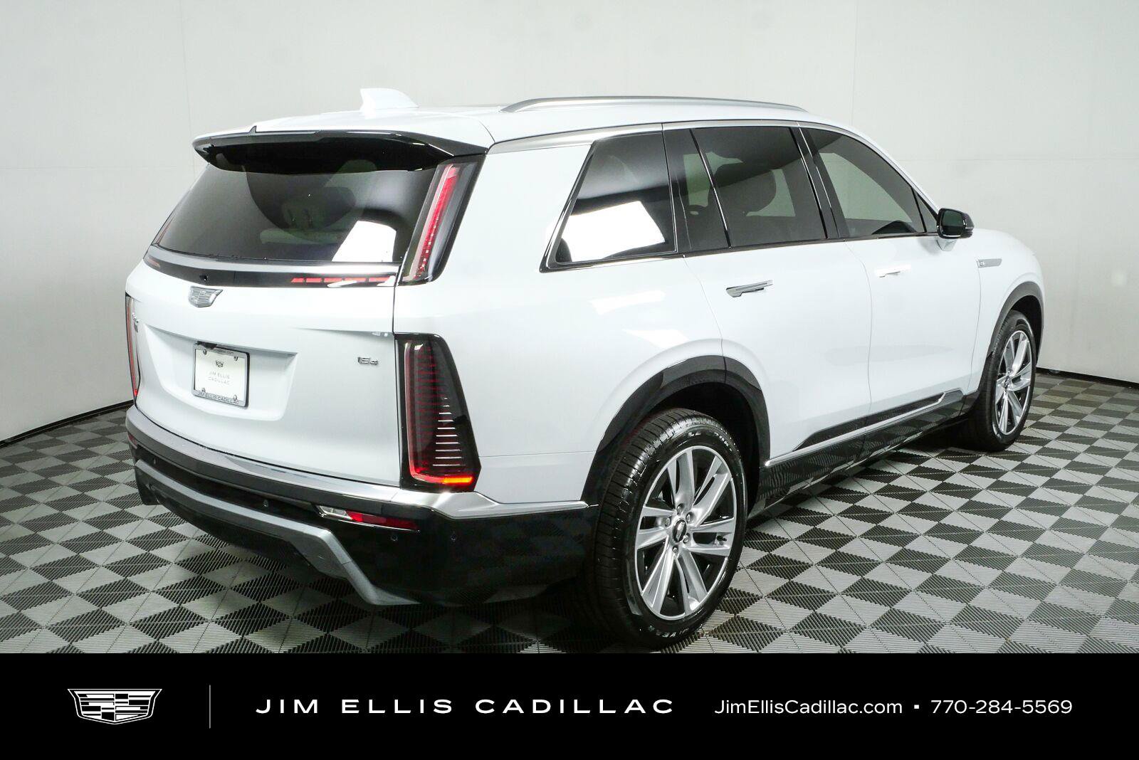 New 2027 Cadillac Vistiq Luxury AWD/4WD image 3