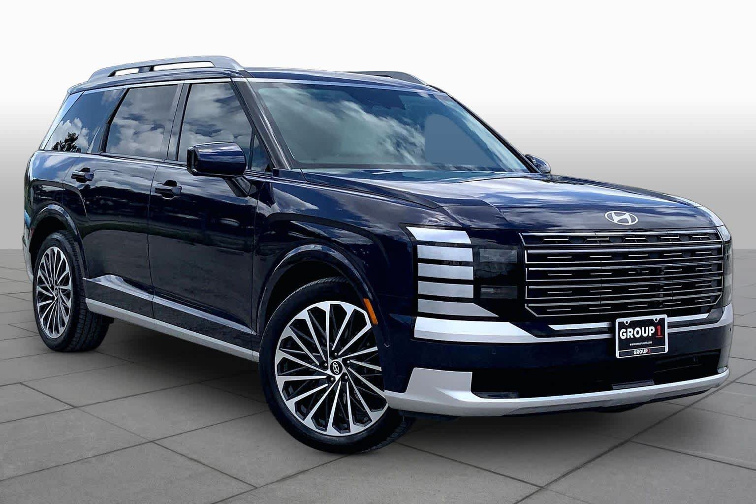 Certified 2026 Hyundai Palisade Calligraphy FWD image 4