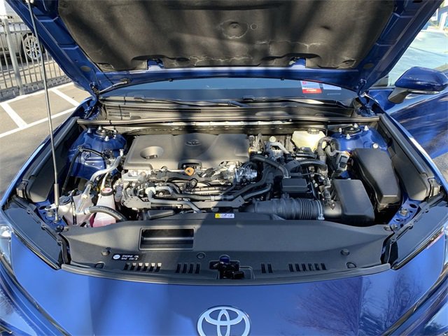 Used 2025 Toyota Camry SE image 16
