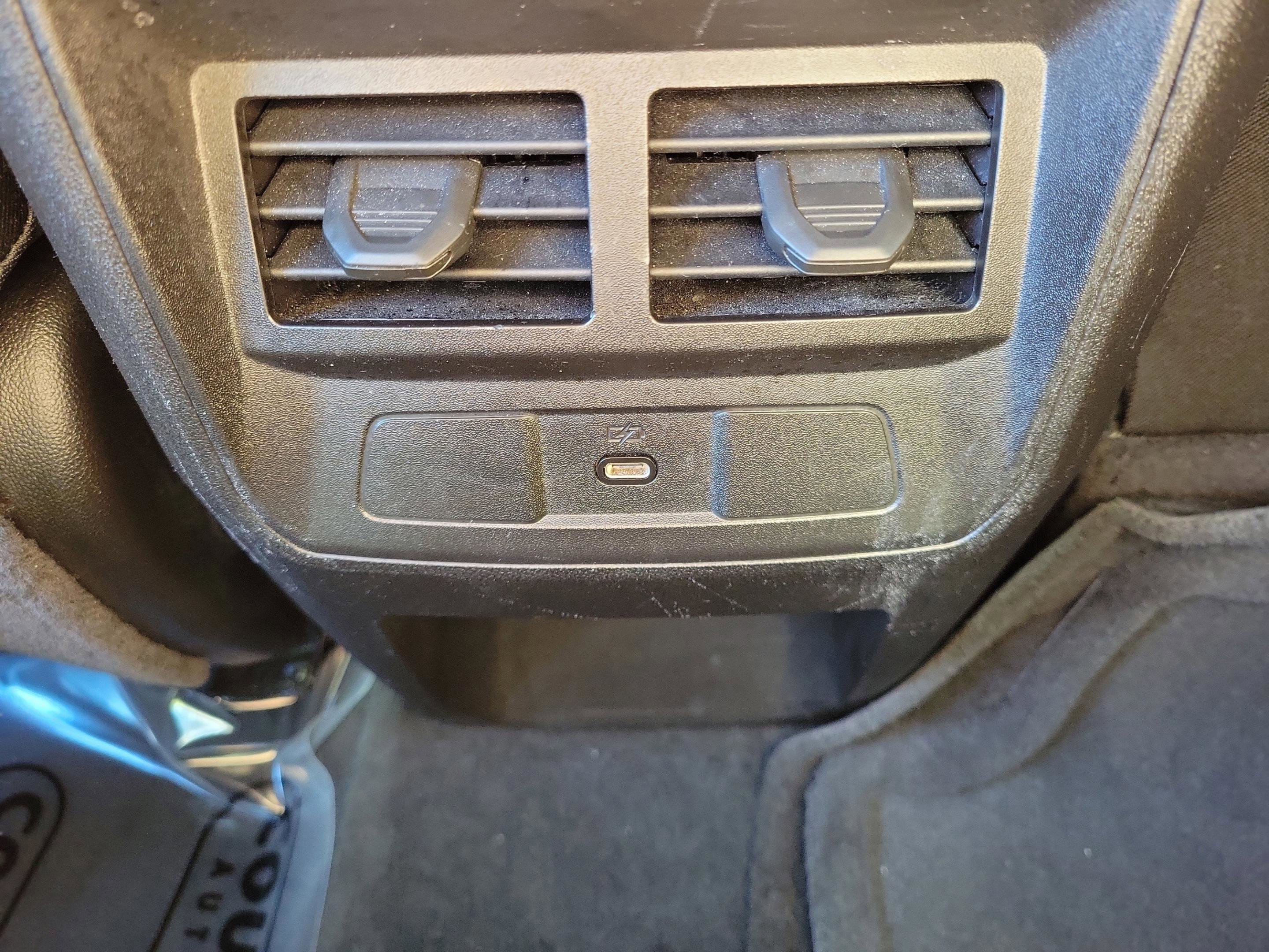 Used 2024 Chevrolet Colorado LT w/ LT Convenience Package image 13